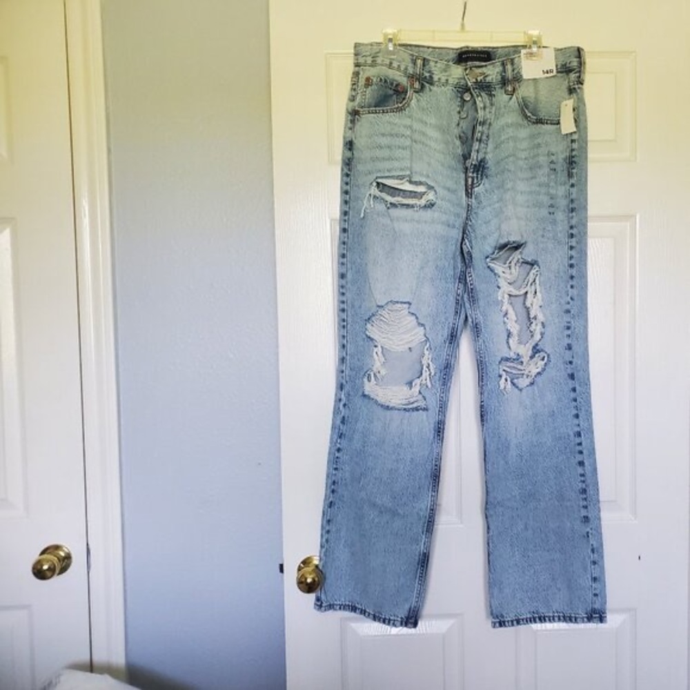 Women's denim jeans